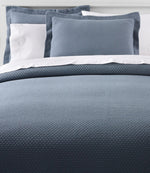 Organic Honeycomb Matelassé Bedspread - US 3259