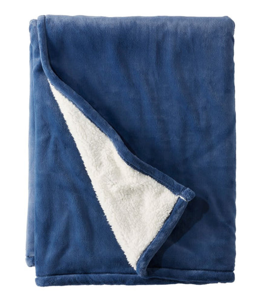 Wicked Plush Sherpa Throw - US 2572