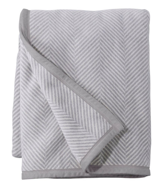 ChappyWrap Cozy Throw Blanket, Herringbone - US 7768