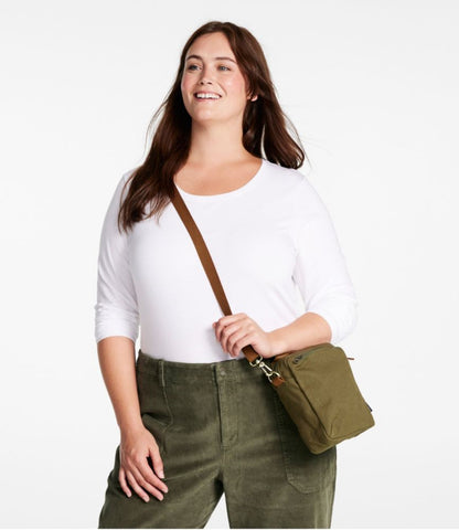 Essential Crossbody Bag - US 9015