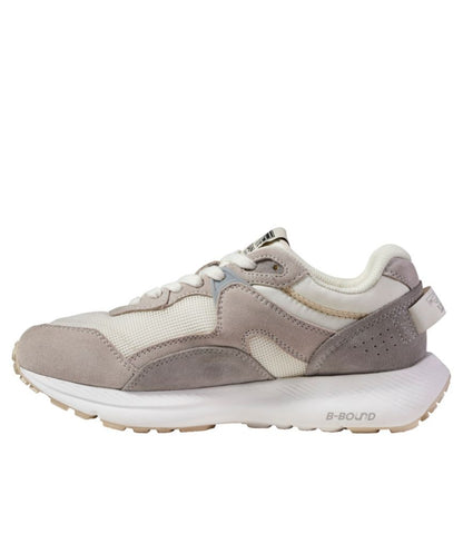 Women's 1985 Mountain Classic Sneakers - US 9854