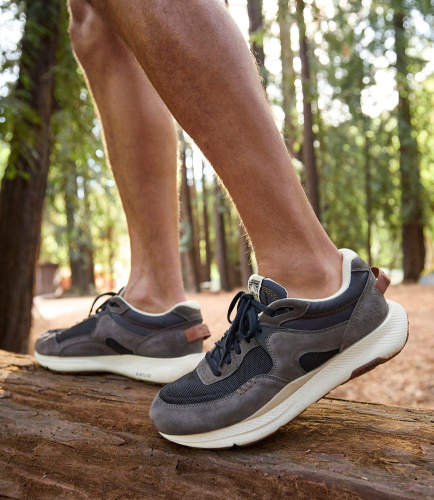 Men's 1985 Mountain Classic Sneakers - US 1576