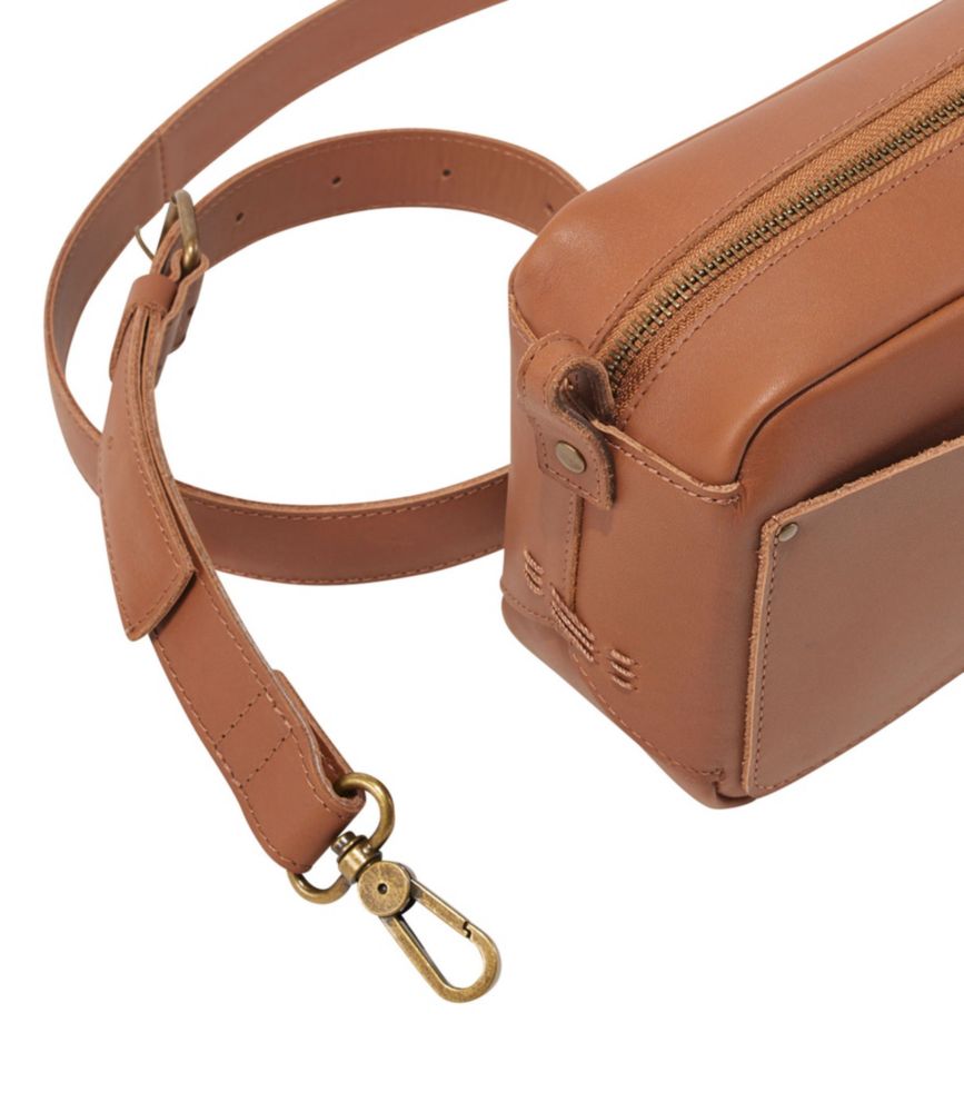 207 Leather Crossbody - US 5390