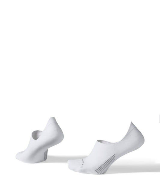 Adults' Feetures Invisible Ultra Light Cushion Socks - US 1215