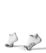 Adults' Feetures No Show Light Cushion Socks - US 8955