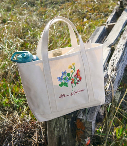 Boat and Tote, L.L.Bean & Jess Franks - US 7481