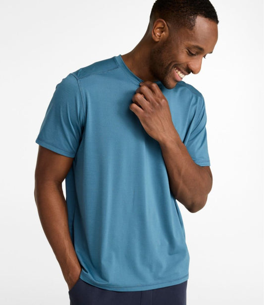 Men's Bold Coast Lifestyle Tee, Short-Sleeve - US 8778
